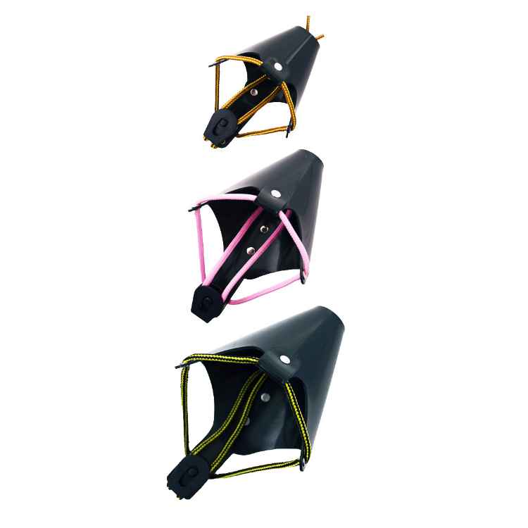 Picture of MUZZLE PLASTIC Premium Canine/Feline (J1339S) - Set of 3