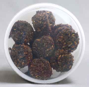 Show details for STUD MUFFINS HORSE TREATS - 20oz tub Picture of STUD MUFFINS HORSE TREATS - 20oz tub