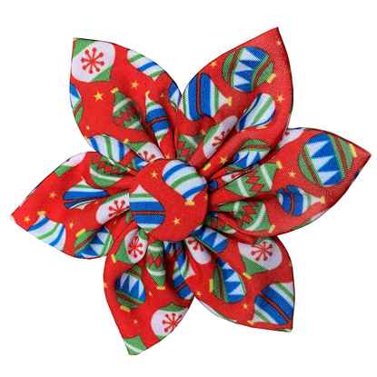 Picture of XMAS CANINE PINWHEEL NECK WEAR Bedecked  - Small
