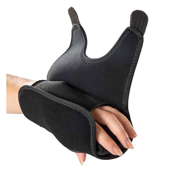 Picture of BACK ON TRACK HUMAN CARPUS II WRIST BRACE with PILLOW