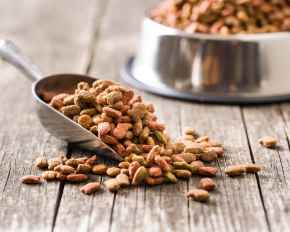 Picture for category Pet Food